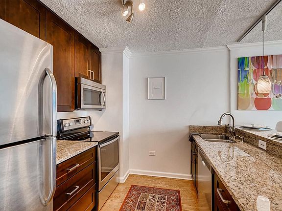 5th image of 1020 15th St APT 38A