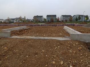 343 Kingsport Dr, South Elgin, IL 60177