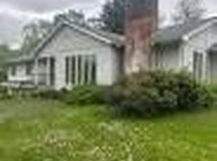 72 Beebe Rd, Wilbraham, MA 01095