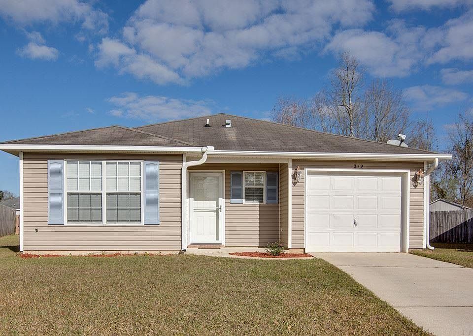 1st image of 212 Leebeck Cir