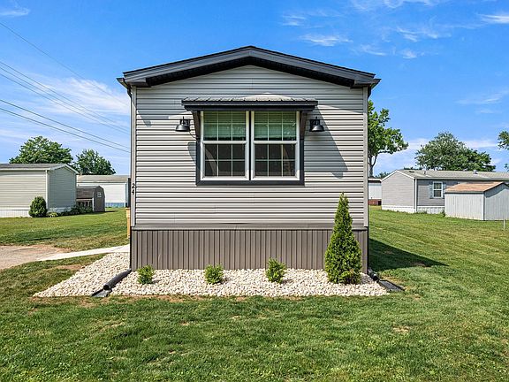 Exterior Image-2-Cavco 24 Green Acres