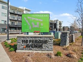 110 Fergus Ave