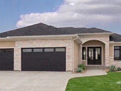 17527 N Valley Dr, Urbandale, IA, 50323