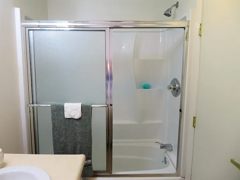 154 E State St #2 — Photo 12