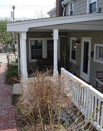 3rd image of 153 Washington St