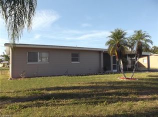 204 Coolidge Ave, Lehigh Acres, FL 33936