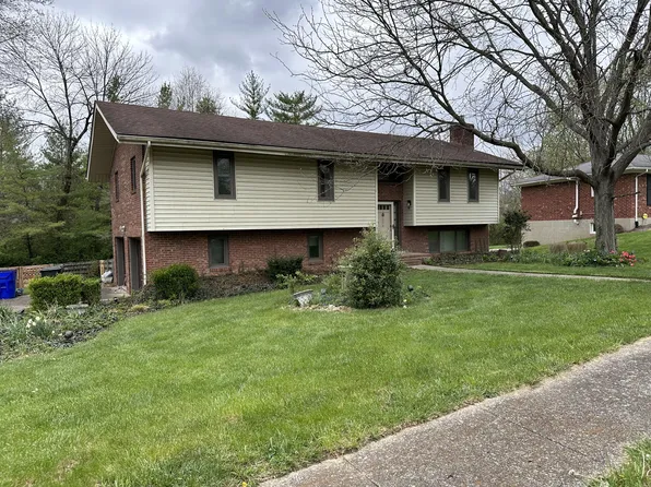 3178 Greenbo Rd, Lexington, KY 40515