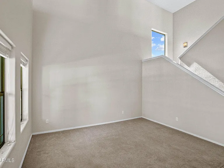 15422 N 169th Ln — Photo 34
