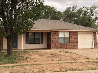 301 E 17th St, Wolfforth, TX 79382