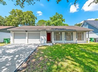 735 Reseda Dr, Houston, TX 77062