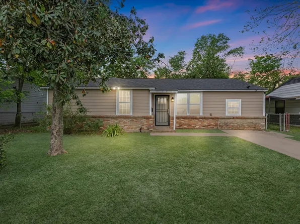 9410 Rosehaven Dr, Houston, TX 77051