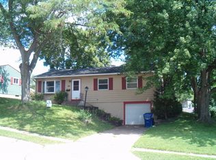 2715 Farragut Pl, Davenport, IA 52804