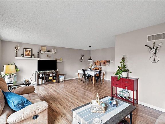 4th image of 10342 Corbeil Dr