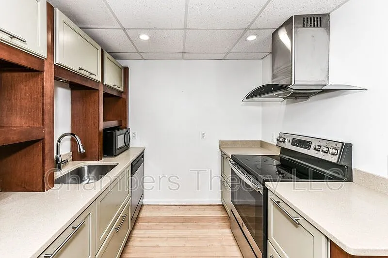 Building Photo - 1750 T St NW #A