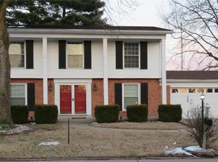 6 Bunker Hill Rd, Belleville, IL 62221