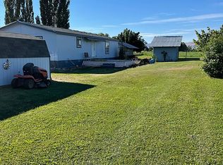12 Grimm Rd, Omak, WA 98841