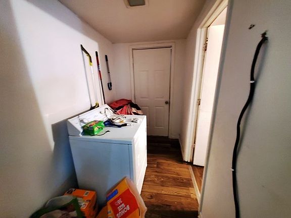 4th image of 1410 McVey St