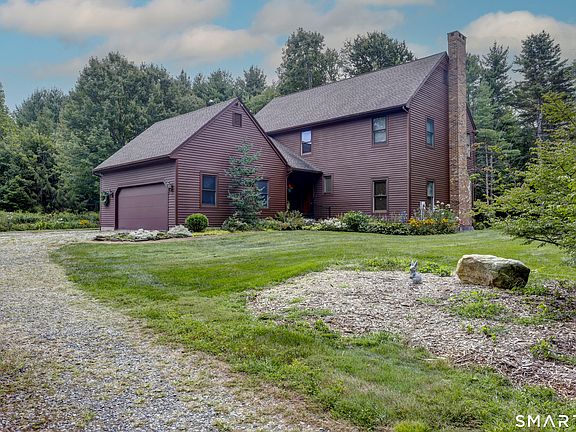 2nd image of 8 Phelps Road