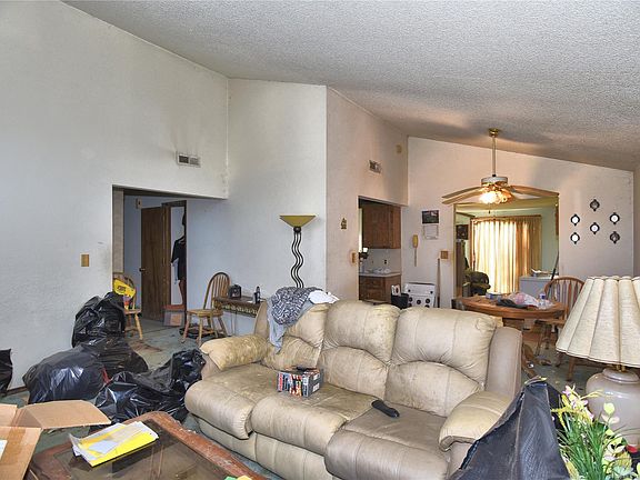 5th image of 1718 E Jones Ave