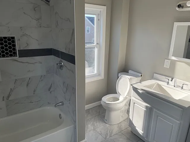 25 Leah St #3 — Photo 6