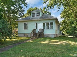 2801 Brown St, Alton, IL 62002