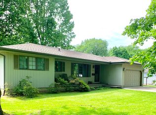 321 N 23rd St, Herrin, IL 62948