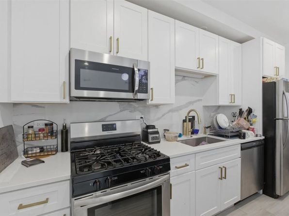 4937 N Saint Louis Ave #3A
