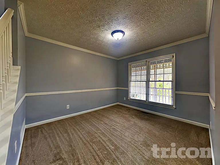 313 Willow Bend Dr — Photo 6