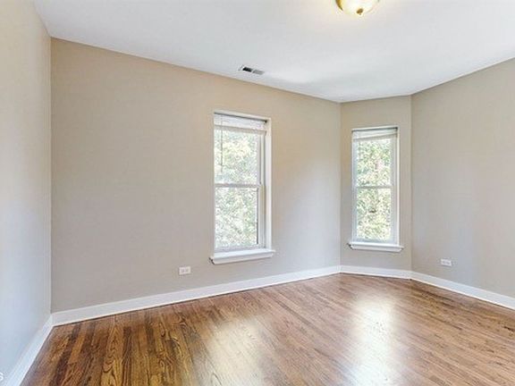 3rd image of 1900-16 N Lincoln Ave #1912-B02