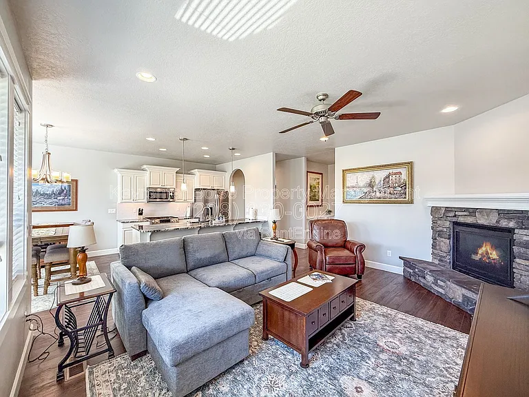 9753 W Wildbranch Dr — Photo 6