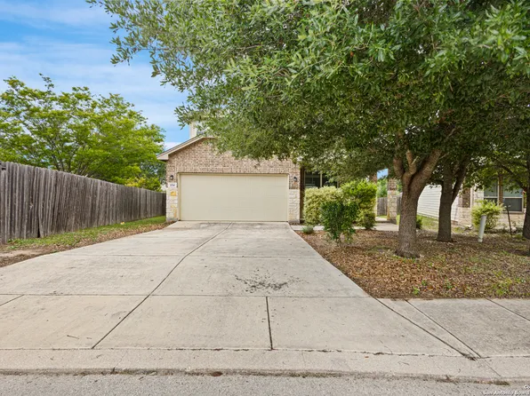 154 Grosbeak, San Antonio, TX 78253