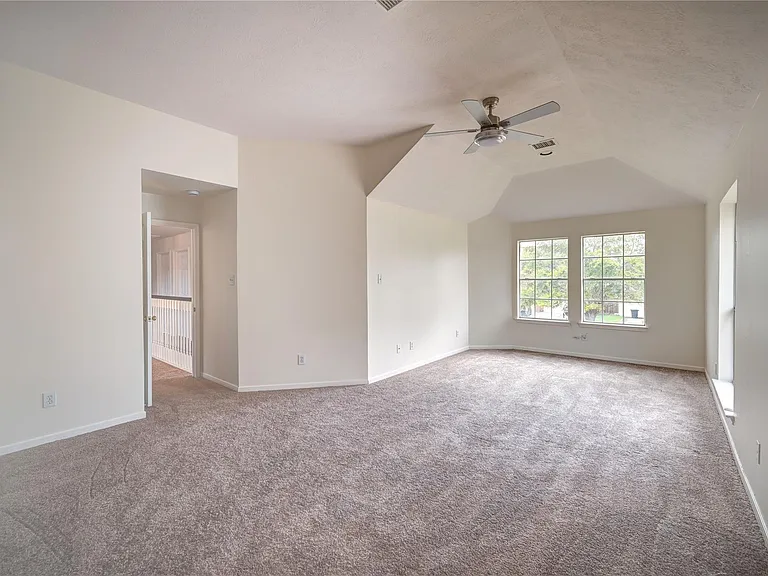 11906 Dinosaur Valley Dr — Photo 38