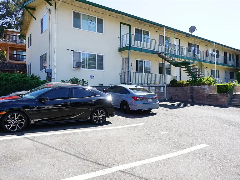 25538 Del Mar Ave #13 — Photo 6