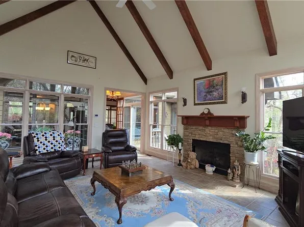 195 Shetland Trce, Jasper, GA 30143