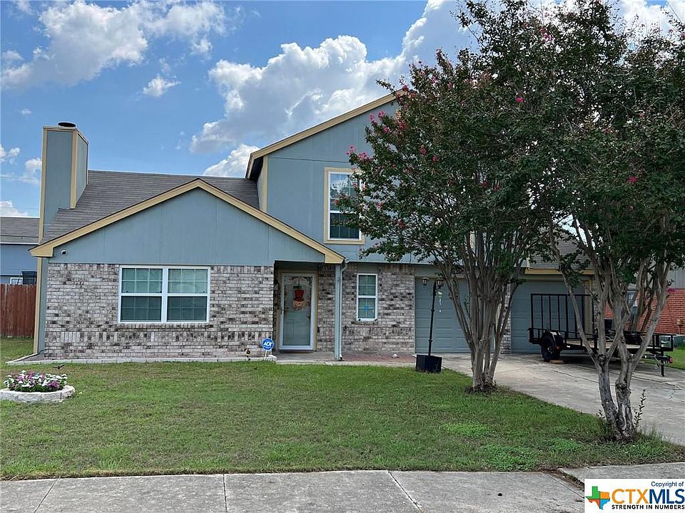 1st image of 2000 Kingwood Dr