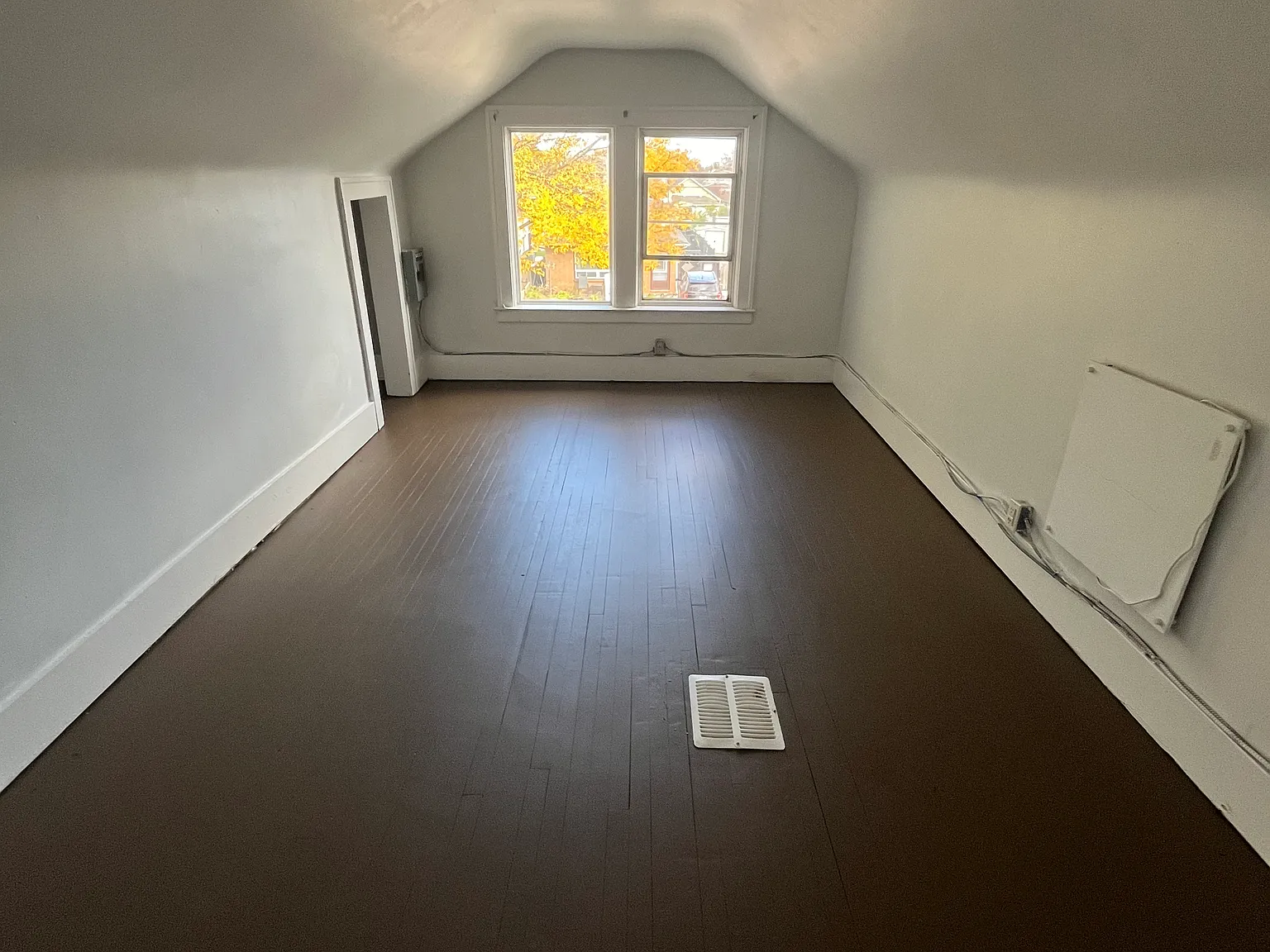 1 bed, $995 — Photo 4