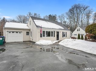 21 Oven Rock Rd, Bethel, CT 06801