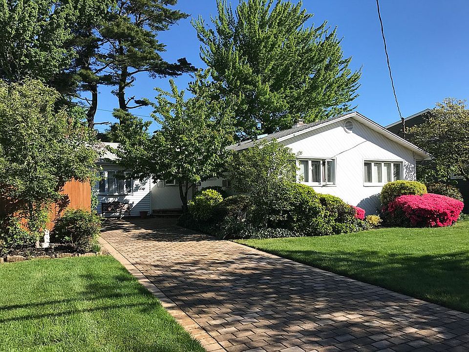1st image of 14 Willet Ave