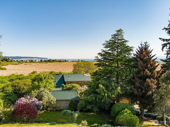 195 Perry Drive, Coupeville, WA 98239