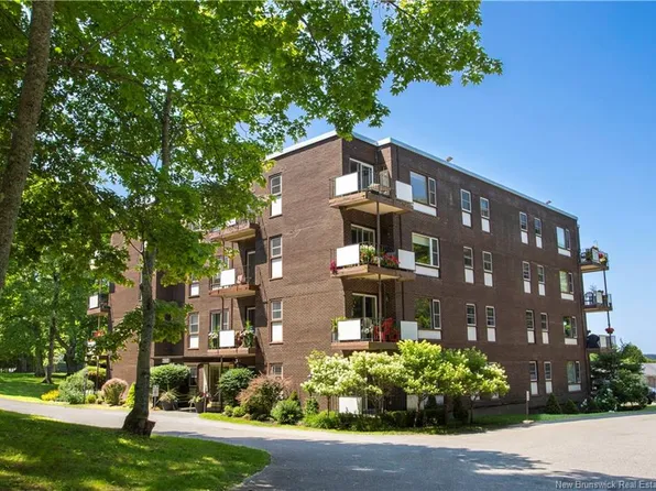 2865 Rothesay Rd #2, Rothesay, NB E2E 5V1