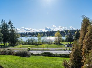 23507 Lakeview Dr UNIT B202, Mountlake Terrace, WA
