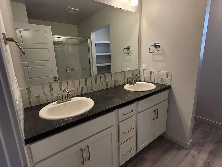 220 N Caracaras Way — Photo 18