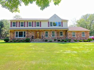 77 Fernia Dr, Randolph, NJ 07869