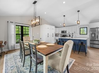 17403 Green Hill Rd, Charlotte, NC 28278