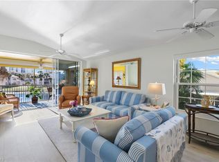 768 Wiggins Lake DR #202, NAPLES, FL 34110