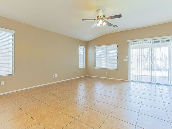 3rd image of 38224 N Establo Dr