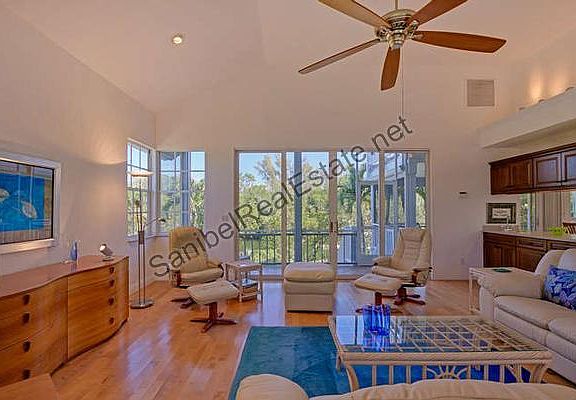 5th image of 1664 Hibiscus Dr