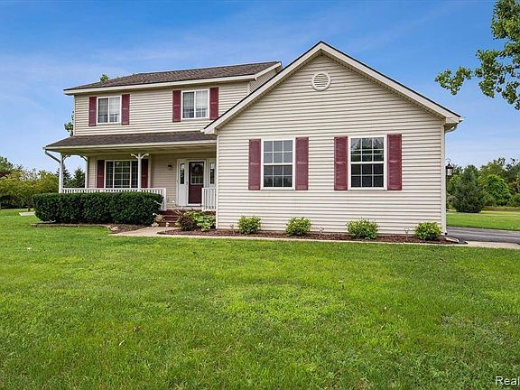 4th image of 9844 Pope Ln