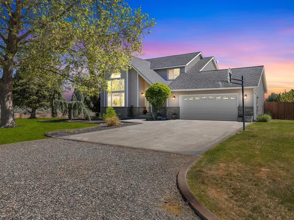 98901 N Lenore Ln, West Richland, WA 99353