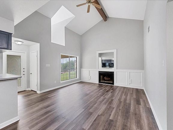5th image of 381 Fantail Loop APT A